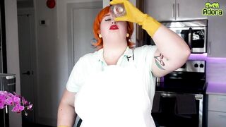 Dexter's cougar: Laboratory Impregnation Creampie for Huge Booty mom - Cut Version
