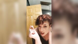 Real Amateur cougar Gets taken on Bed, goes for Ride than Milks