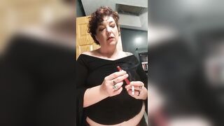 Real Amateur cougar Gets taken on Bed, goes for Ride than Milks