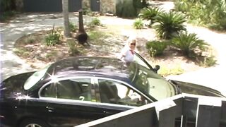 Turned On Amateur mom get Banged in her Riding Pants - Cum