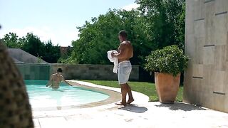 Petite Dip - S25:E11