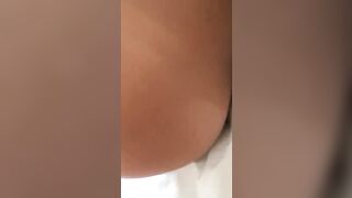 Il se baise une bonne salope rencontree sur le net !