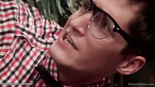 Black therapist fucks cuckold patient