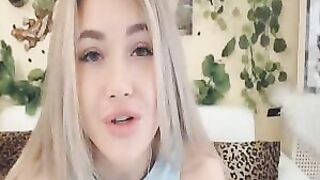 Babe Masturbate On Cam