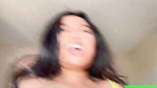 deepthroating asian in deep