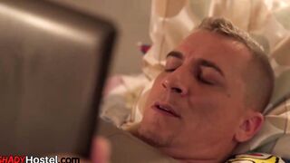 Pornstar babes enjoy 3way deepthroating and sitting on face