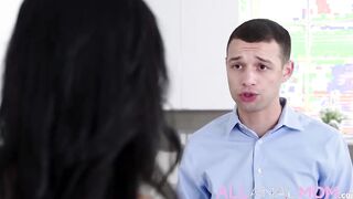 AllAnalmom.com - When Johnny The K summons Nadia White to