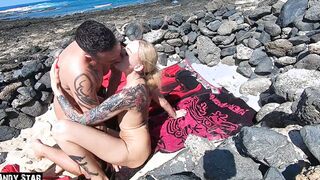 GERMAN PETITE BLONDE BANGED! INTO FUERTEVENTURA