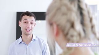 chinese 19 Year Old Offers A Riding For A Riding As Gratitude- Sofia Su