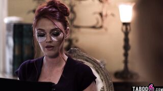 Lesbian MILF therapist is narcissistic