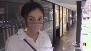 ModelMedia Asia-Pick Up On The Street-Song Nan Yi-MDAG-0002-Best Original Asia Porn Scene