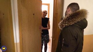 Boy fucks Cutie mature mother