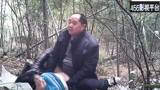 Bareback Asian BBW Prostitute Outdoors