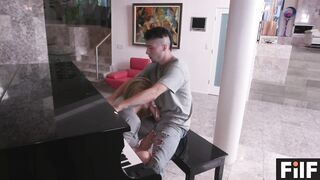 Vulgar Stepson Gets Mom To Boned Him During His Piano