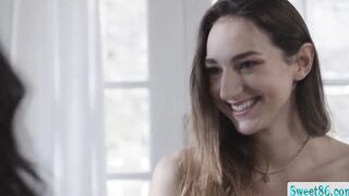 Teenie lesbo friends Vanessa Sky and Andi Rose enjoy Face sitting