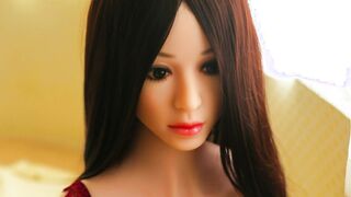 Thick Sex Dolls Teen Brunette has Big Boobs and Cute face