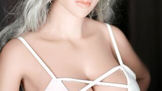 Deepthroat Sex Toy Life-Like Sex Doll MILF for titty Fucking