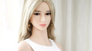 Beautiful Sex Doll Big Tits Mature Blonde with a Hot Ass
