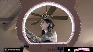 BURNING ANGEL - goddess Babes Jessie Lee And Rocky Emerson Plowed Together And Eat Each Others Soak Snatch