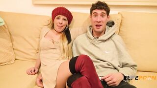 SHOCKING: Young bro can't believe he's FISTING an mom snatch!!