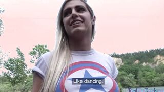 Facial Beauty dig pov cocksucking and snatch sex for cash