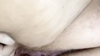 Texasbabygirl1982 Rubbing my snatch until I come over and over again!