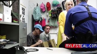 Big Tit cougar Fucks Cop To Got Her Boys Out Of Trouble - Dee Williams