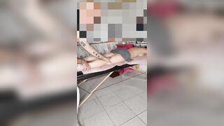 Massaggio romantico ma la cliente si scalda troppo
