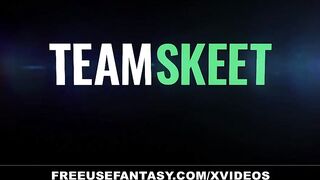 FreeUse Fantasy - 19 Yo chick (Paisley Paige) Pays Her Stepdad's