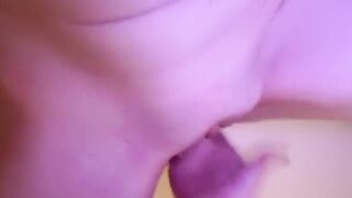 finger fuck myself inside the bathtub so no 1 will hear!!