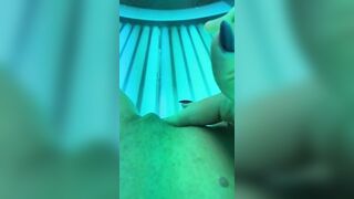 Small Soak Snatch Of Dainty Dominatrix Cumming 