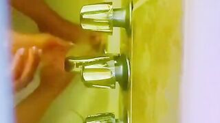 Rub a Dub Dub: Cum and Squirt inside the Bath
