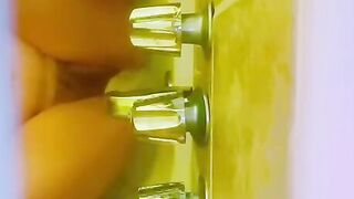Rub a Dub Dub: Cum and Squirt inside the Bath