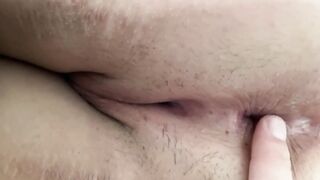 He can’t resist my stretched butt. Can you?