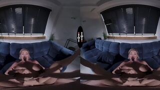DARK ROOM VR - Obey My Little Friend
