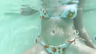 SQUIRTING INTO THE POOL