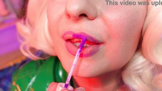 lipstick seduce - ASMR closeup film of pin up cougar Arya