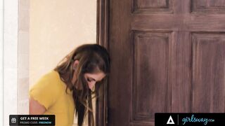 GIRLSWAY - Kendra Spade Makes Gia Derza Eat Her Twat As Her Initiation To Join The Sorority