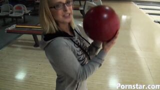 Amateur 18 Penny Pax Inside Glasses Blows And Sucks