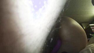Nikki Likes Anal and massage snatch