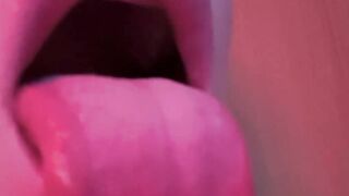 I wanna suck penis