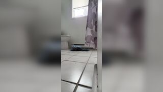 Piss my leggings cant hold it golden shower orgasm