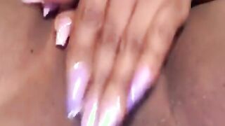 Soak Ebony Snatch Making Noise
