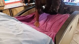 Soak Snatch Tames African Cock