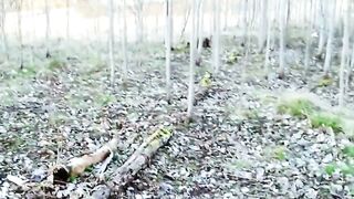 Culona italiana scopata nel bosco durante il lockdown