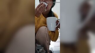 Hoe is licking bathroom strokve and eating dirty tampon