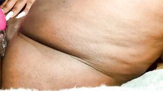 Lusty Beauty Squirts