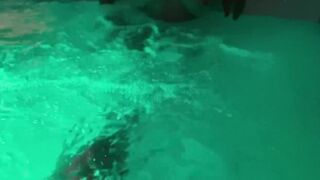 Mid-August of fire with my step cousin: sauna, jacuzzi and creampie inside the mouth