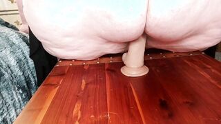 Cought my stepmom loving her sex toy after we get home from shopping 