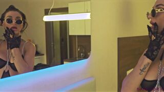 SANKTOR 098 - HOT mom KERRY TERRY IS MASTURBATING